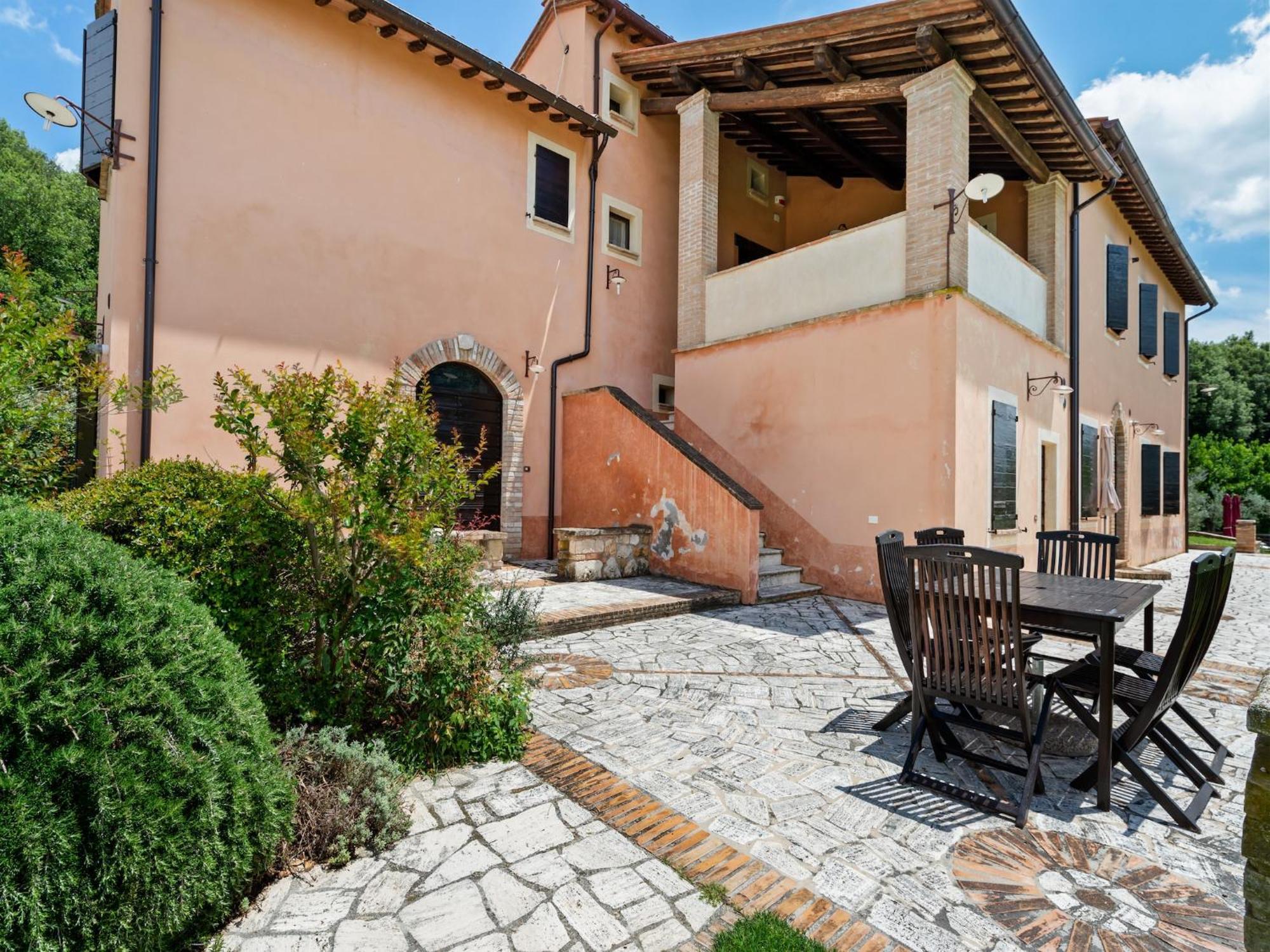 Elegant Apartment Only 1 Hour From Rome Narni Extérieur photo