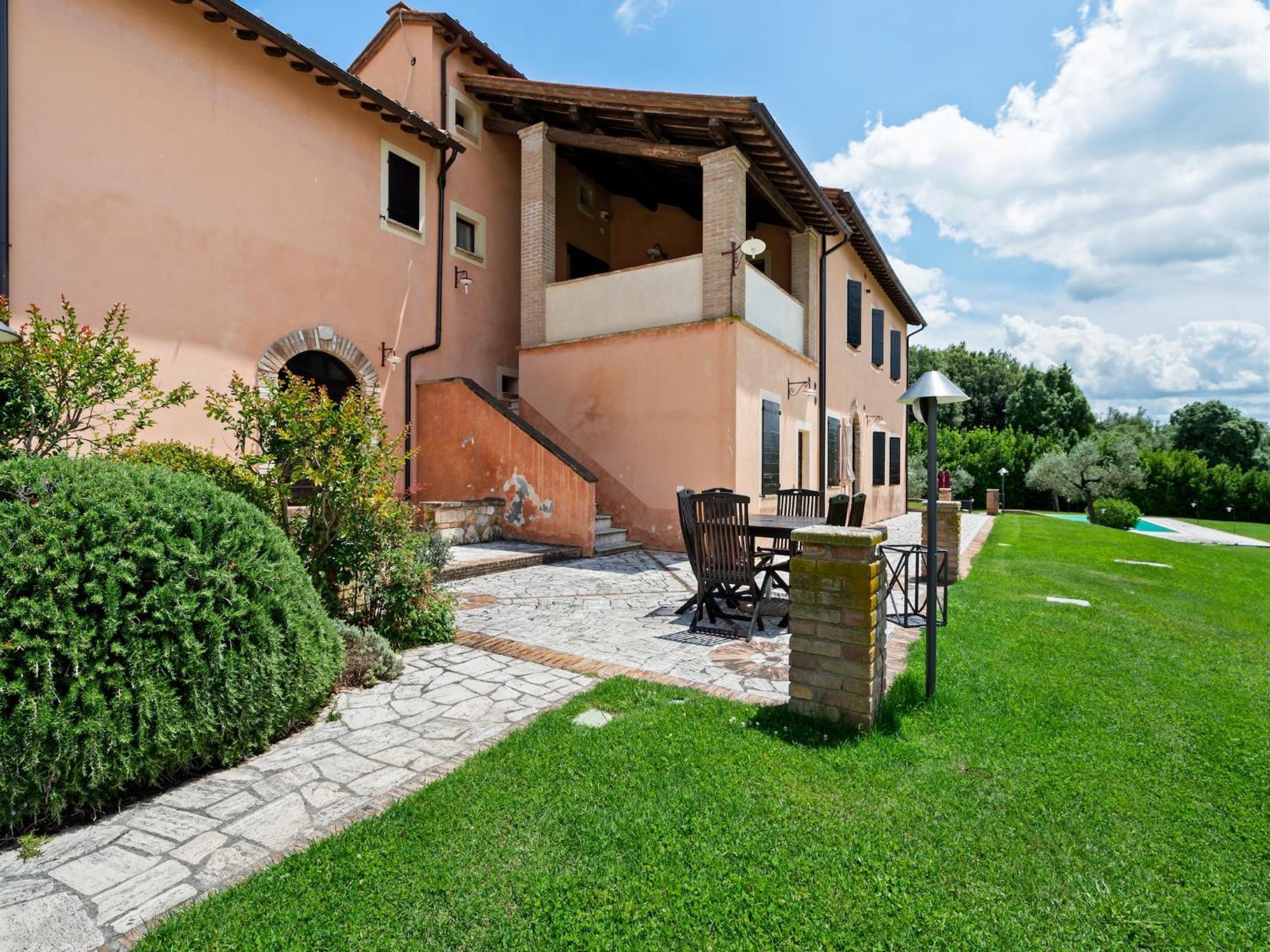 Elegant Apartment Only 1 Hour From Rome Narni Extérieur photo